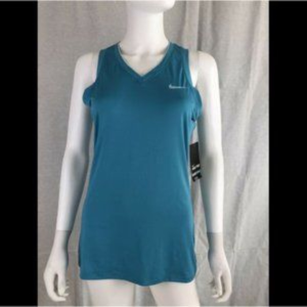 NWT Nike Pro Dri-Fit Women's Activewear Top Tank M